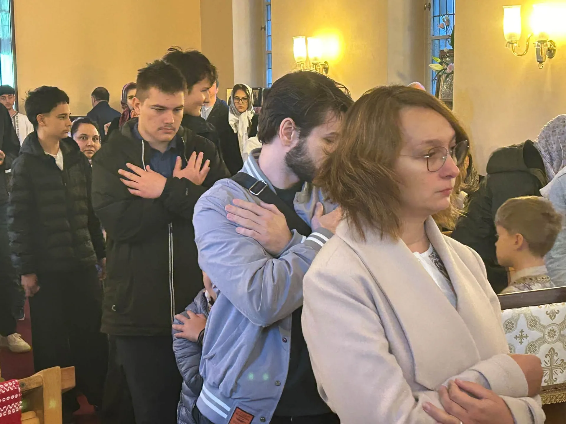Adolescenți